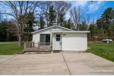 7890 N Maple Hill Road, Howard City, MI 49329 - Photo 30