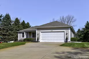 11157 Stanton St, West Olive, MI 49460 - Photo 4