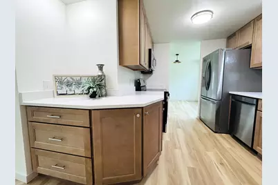 2432 Bond Street, Niles, MI 49120 - Photo 2