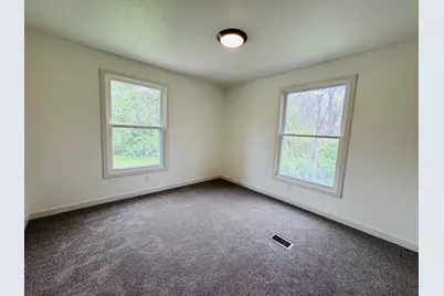 2432 Bond Street, Niles, MI 49120 - Photo 18