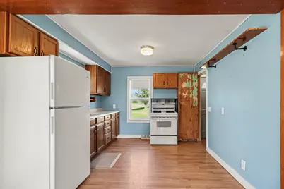 21082 Elm Street, Reed City, MI 49677 - Photo 6