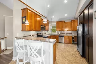 7491 Augusta Ln, Hudsonville, MI 49426 - Photo 10