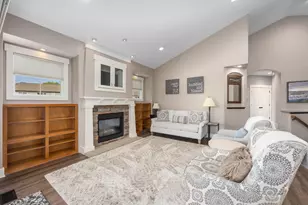 7491 Augusta Ln, Hudsonville, MI 49426 - Photo 8