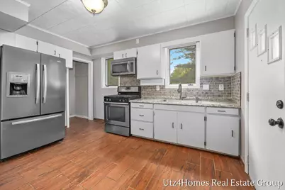 1130 Sibley Street NW, Grand Rapids, MI 49504 - Photo 8