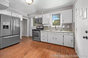 1130 Sibley St NW, Grand Rapids, MI 49504 - Photo 8