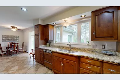 2088 Crestline Circle, Burton, MI 48509 - Photo 16