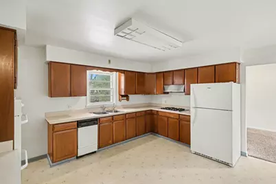 311 Dutton Street, Eaton Rapids, MI 48827 - Photo 6
