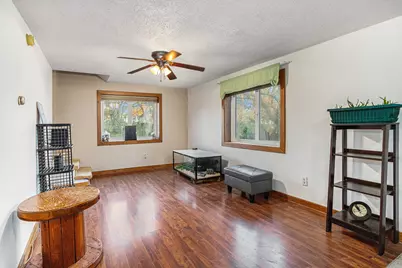 130 S Benton Street, Bellevue, MI 49021 - Photo 2