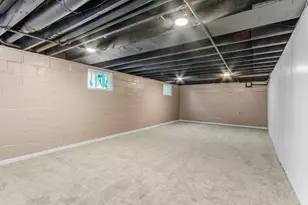 819 Harding St NW, Grand Rapids, MI 49544 - Photo 24
