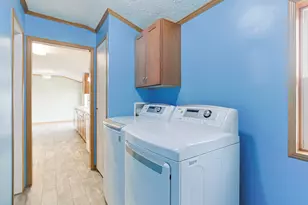 8497 Lake Rd, Berrien Center, MI 49102 - Photo 24
