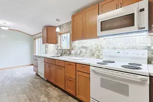 8497 Lake Rd, Berrien Center, MI 49102 - Photo 10