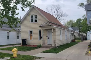 127 E 15th St, Holland, MI 49423 - Photo 1