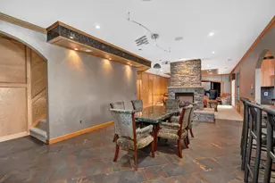 5630 Farallon Dr, Kalamazoo, MI 49009 - Photo 36