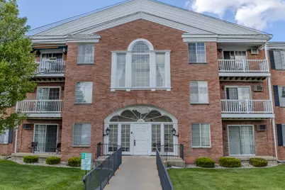 2207 Porter Street SW #304, Wyoming, MI 49519 - Photo 2