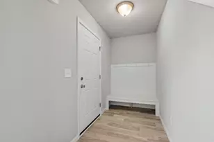 71438 Sophie Rd, Edwardsburg, MI 49112 - Photo 2