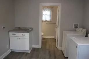 1212 Washington Ave, Kalamazoo, MI 49001 - Photo 12
