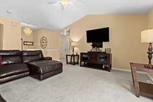 11033 Sandy Oak Trail, Cedar Springs, MI 49319 - Photo 10