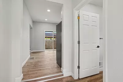 112 N Andrews Street, Three Rivers, MI 49093 - Photo 10
