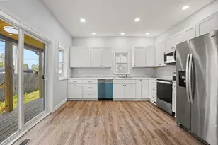 112 N Andrews St, Three Rivers, MI 49093 - Photo 8