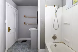 834 Adams St SE, Grand Rapids, MI 49507 - Photo 20