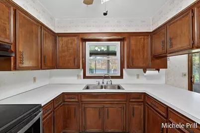 937 Bruce Drive, Middleville, MI 49333 - Photo 22