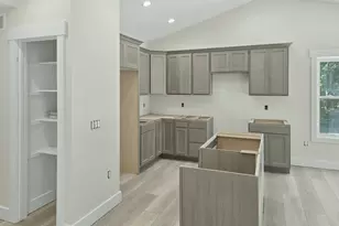 6792 E Evanston Ave, Muskegon, MI 49442 - Photo 8