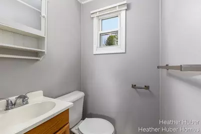 914 Foster Court NE, Grand Rapids, MI 49505 - Photo 14