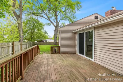 914 Foster Court NE, Grand Rapids, MI 49505 - Photo 26