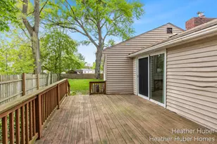 914 Foster Ct NE, Grand Rapids, MI 49505 - Photo 26