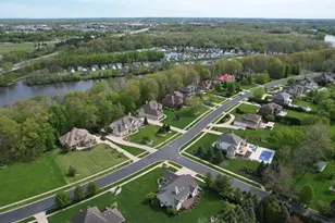 292 River Run Dr, Saint Joseph, MI 49085 - Photo 64