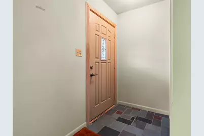 275 Beaumont Drive, Battle Creek, MI 49014 - Photo 2