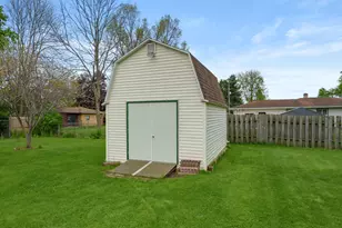 5452 Lucerne Ave, Kalamazoo, MI 49048 - Photo 22