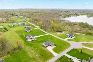679 Pheasant Ridge Dr, Ortonville, MI 48462 - Photo 26