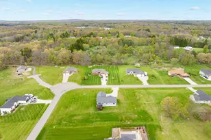 679 Pheasant Ridge Dr, Ortonville, MI 48462 - Photo 28