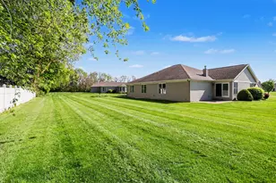 81 Oakwood Dr, Coldwater, MI 49036 - Photo 20