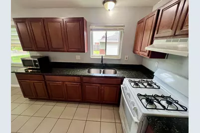 2252 Winston Drive, Sterling Heights, MI 48310 - Photo 6