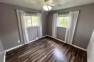 2252 Winston Dr, Sterling Heights, MI 48310 - Photo 8