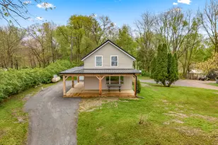 68505 Sweet Lake Rd, Sturgis, MI 49091 - Photo 2