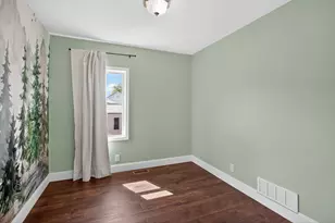 610 17th St, Jackson, MI 49203 - Photo 40