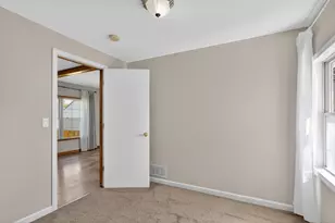 610 17th St, Jackson, MI 49203 - Photo 34