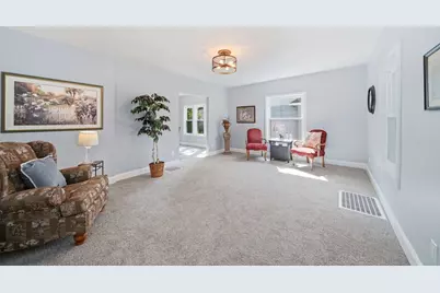 313 E Argyle Street, Jackson, MI 49202 - Photo 6