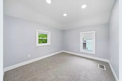 313 E Argyle Street, Jackson, MI 49202 - Photo 24