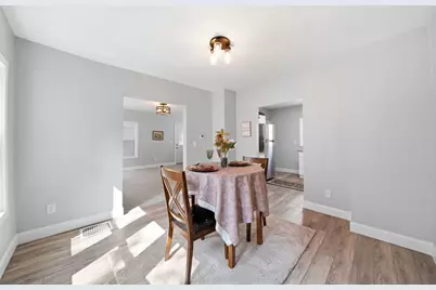 313 E Argyle Street, Jackson, MI 49202 - Photo 10