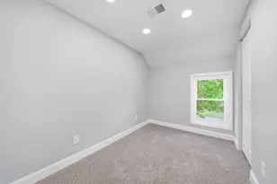 313 E Argyle St, Jackson, MI 49202 - Photo 20