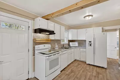 508 Maple Street, Three Rivers, MI 49093 - Photo 12