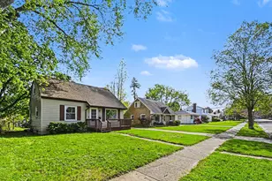 1915 Cooper Ave, Lansing, MI 48910 - Photo 4