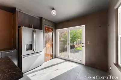 2414 Paris Avenue SE, Grand Rapids, MI 49507 - Photo 12