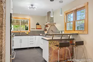 1005 Elizabeth St, Saugatuck, MI 49453 - Photo 12