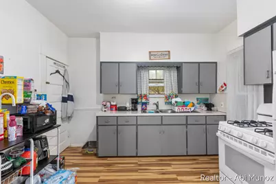 2029 Arnold Avenue SW, Wyoming, MI 49509 - Photo 8
