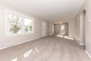 713 N Union St, Tecumseh, MI 49286 - Photo 10